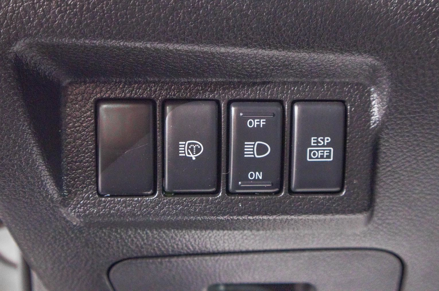 Nissan X-Trail 14 из 30