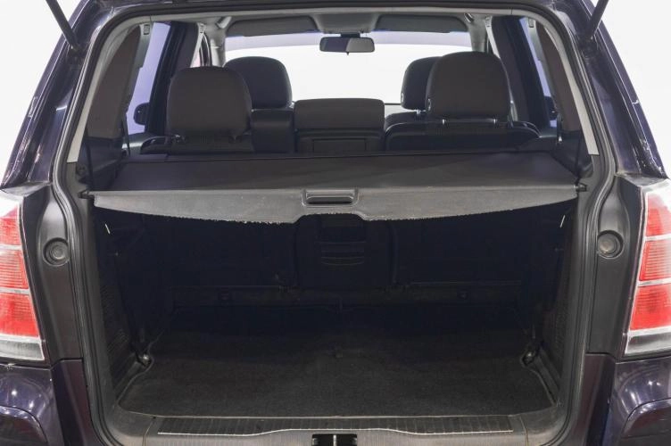 Opel Zafira 24 из 24