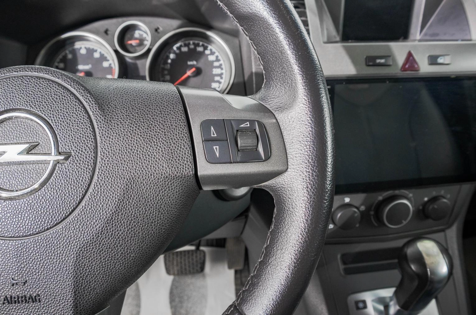 Opel Zafira 15 из 24