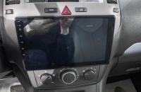 Opel Zafira 18 из 24