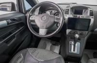 Opel Zafira 16 из 24