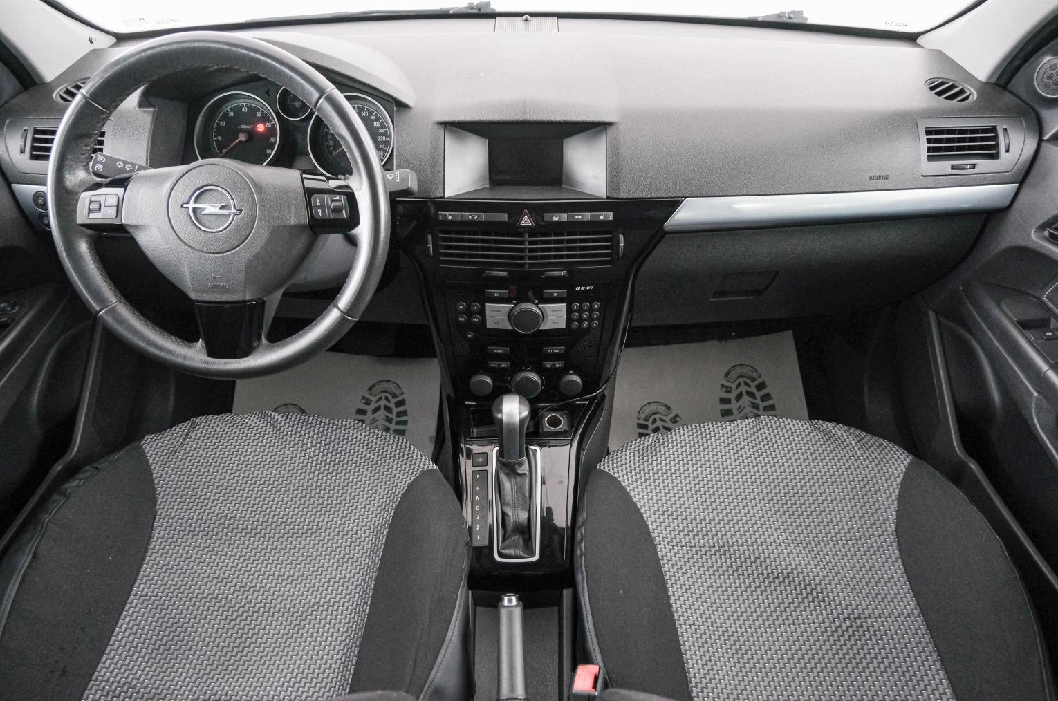 Opel Astra 10 из 21