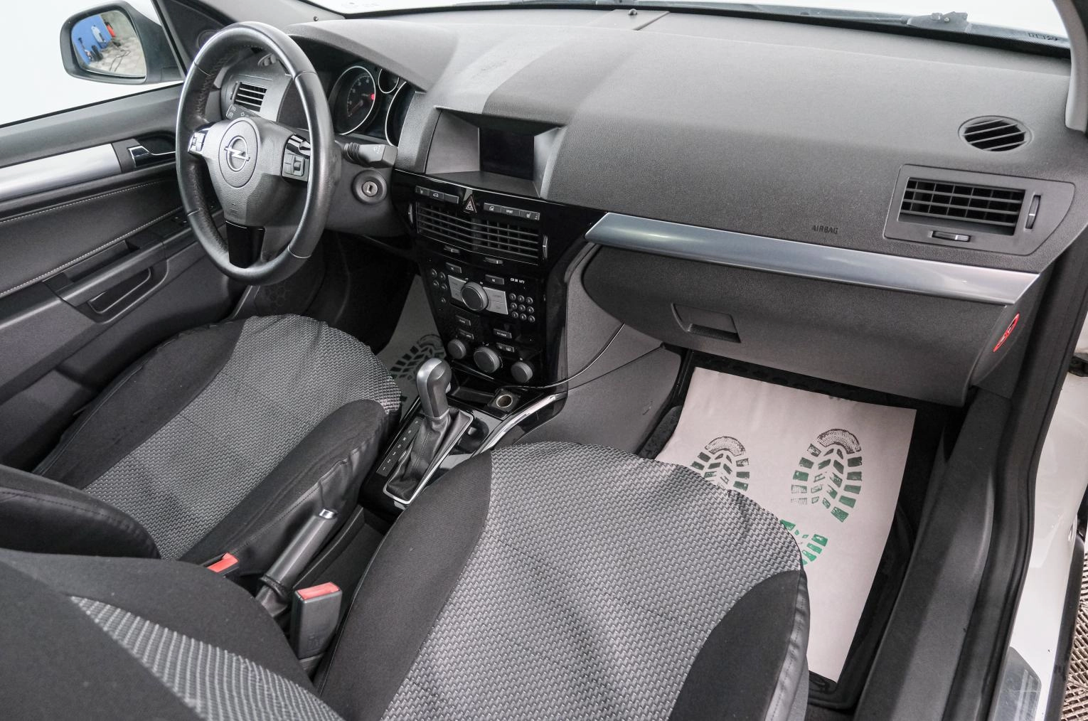 Opel Astra 12 из 21