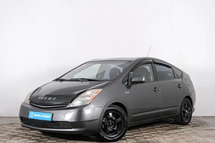 Toyota Prius 3 из 5
