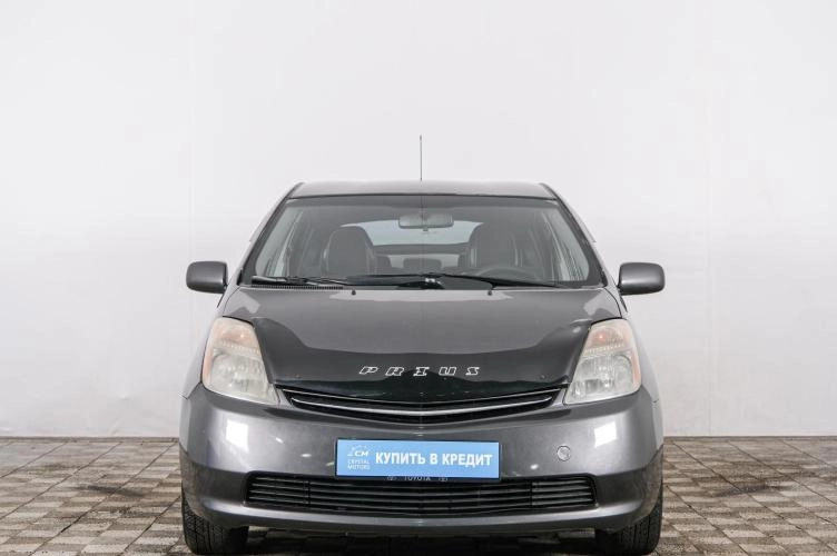 Toyota Prius 2 из 5