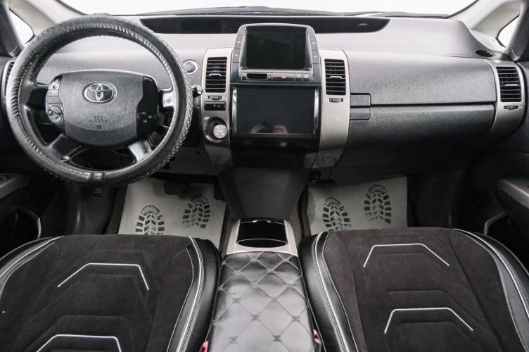 Toyota Prius 10 из 20