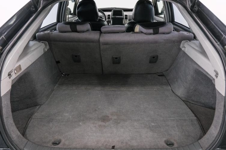 Toyota Prius 20 из 20