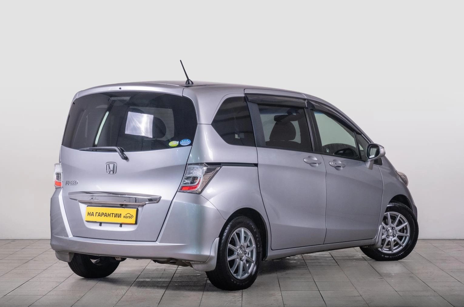 Honda Freed 6 из 21