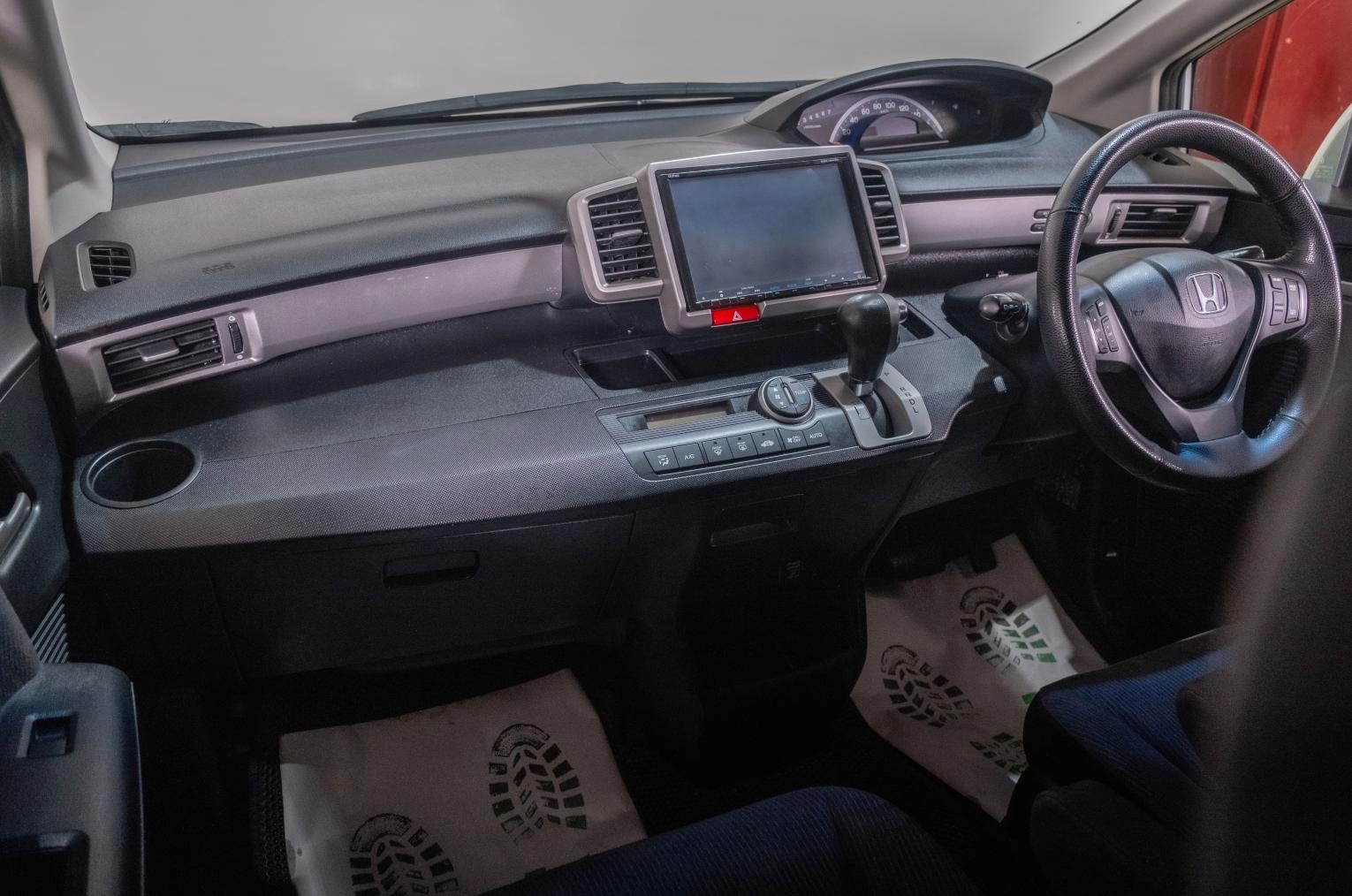 Honda Freed 16 из 21