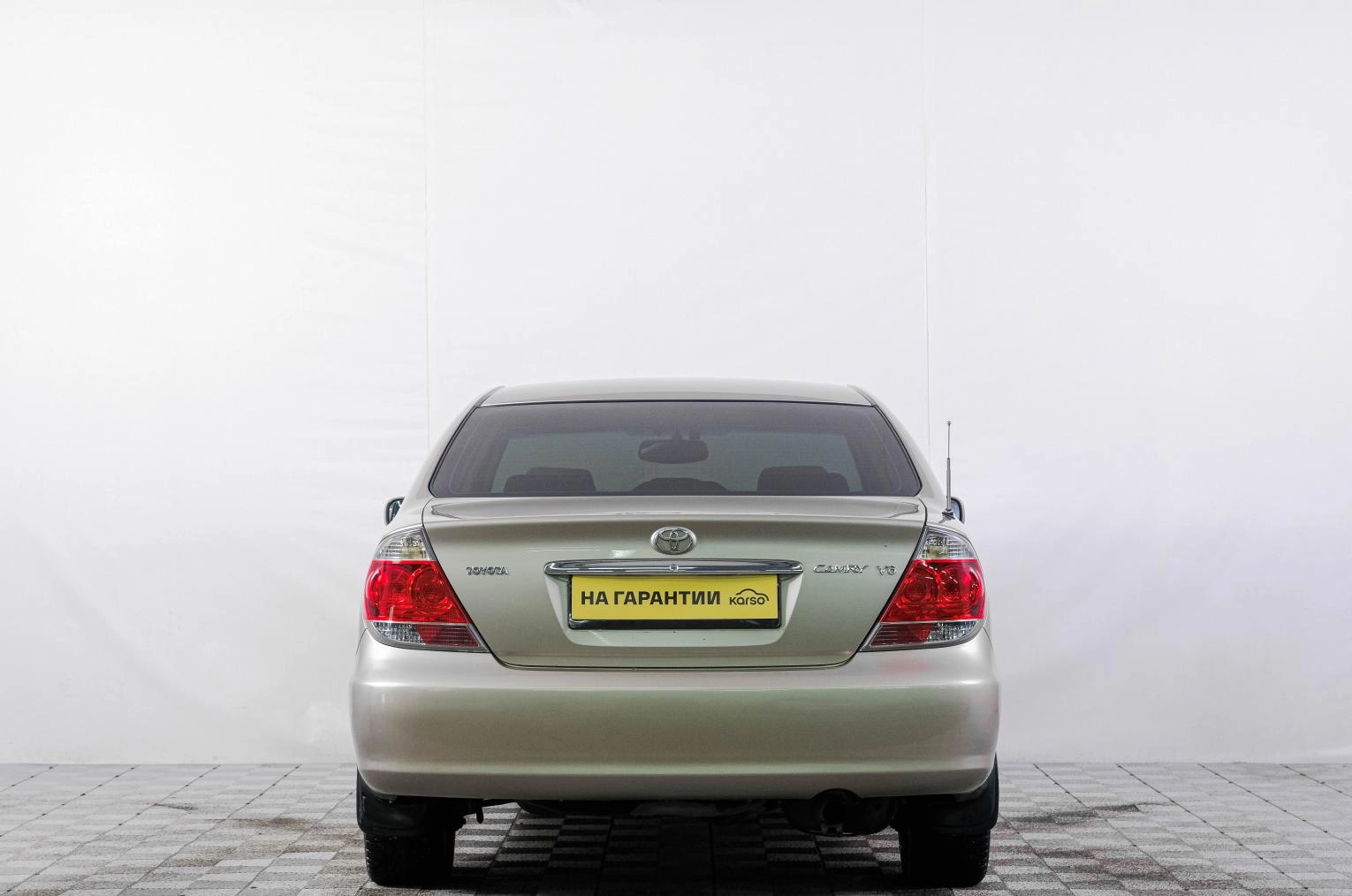 Toyota Camry 5 из 24