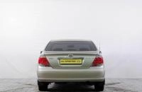 Toyota Camry 5 из 24