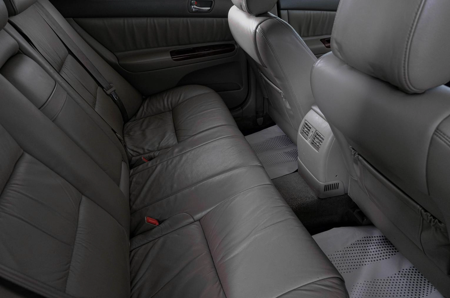 Toyota Camry 10 из 24