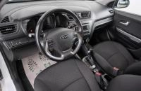 KIA Rio 8 из 21