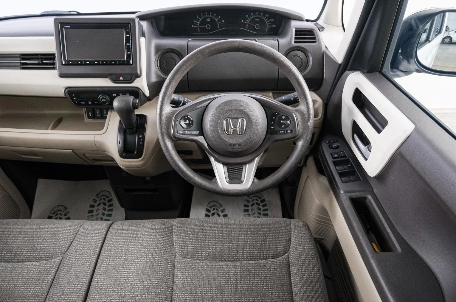 Honda N-BOX 14 из 21