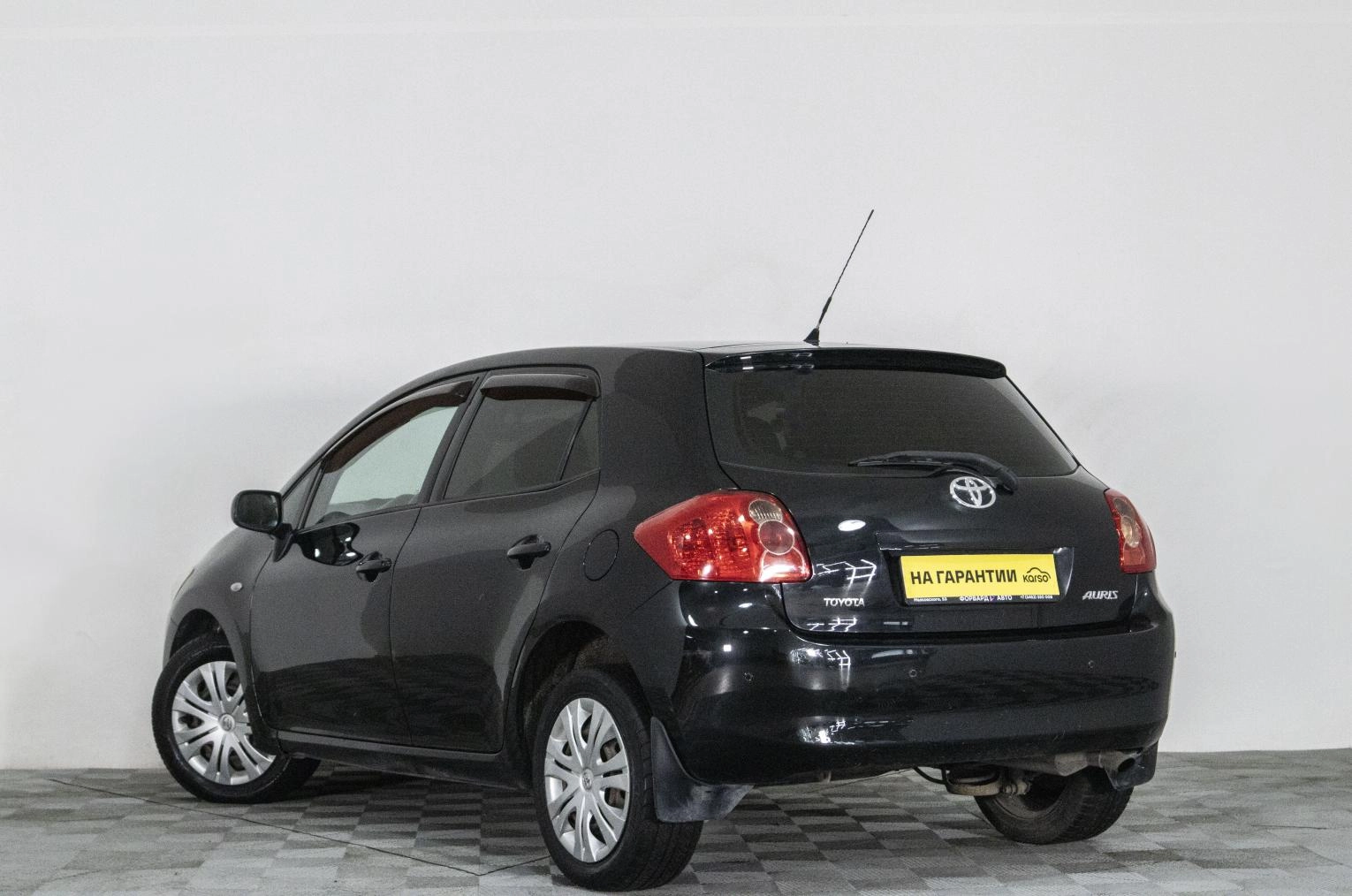 Toyota Auris 4 из 17