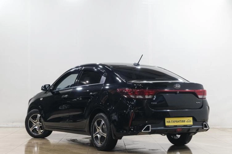 KIA Rio 4 из 5