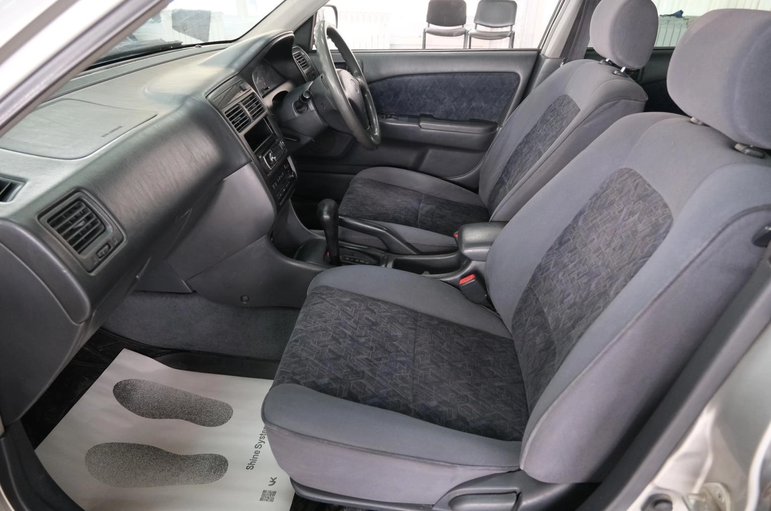 Toyota Carina 18 из 21