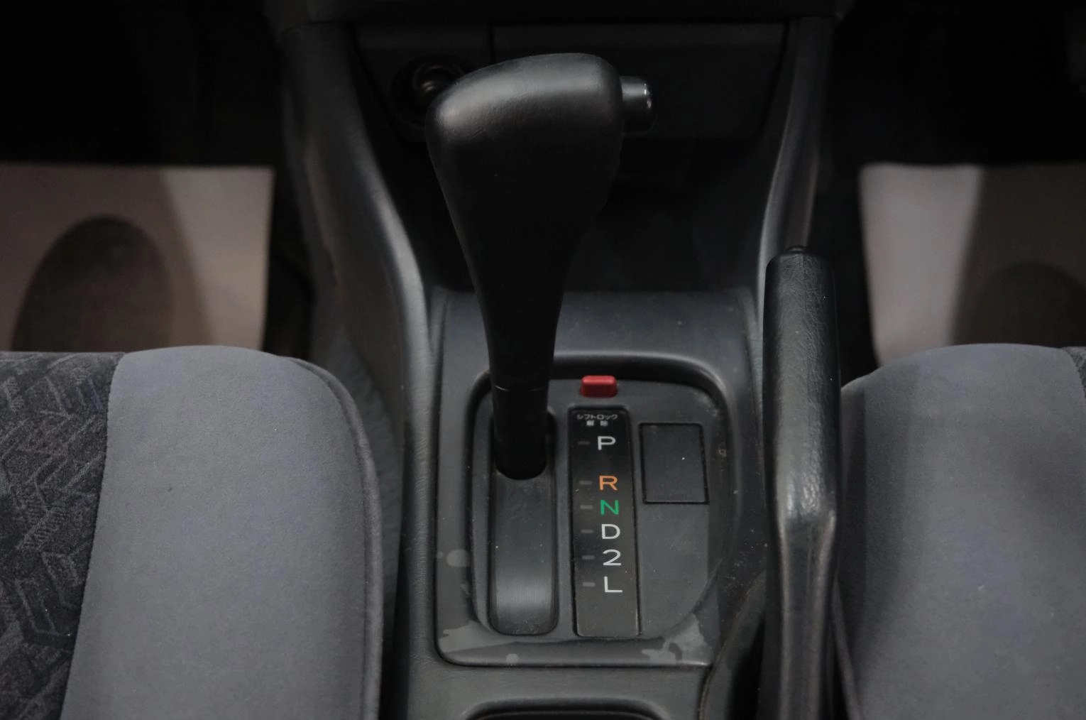 Toyota Carina 15 из 21