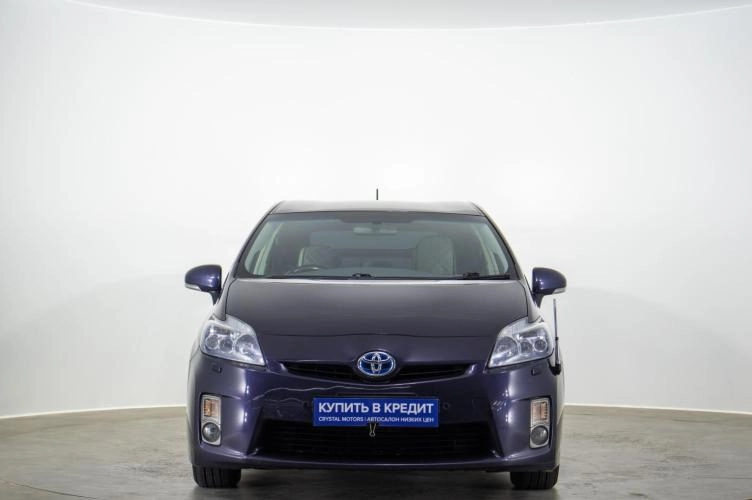 Toyota Prius 2 из 5
