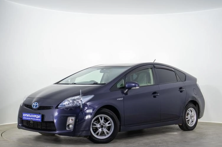 Toyota Prius 3 из 5