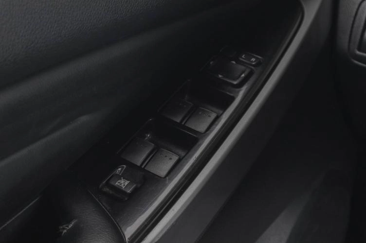 Mazda CX-7 9 из 20