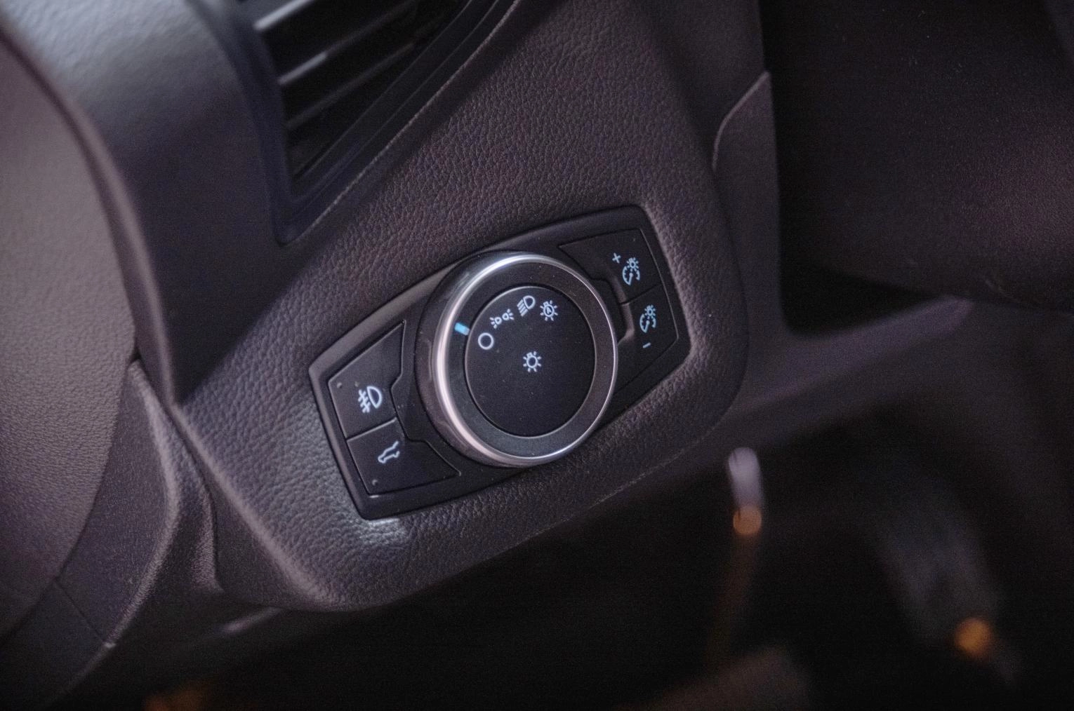 Ford Escape 10 из 26