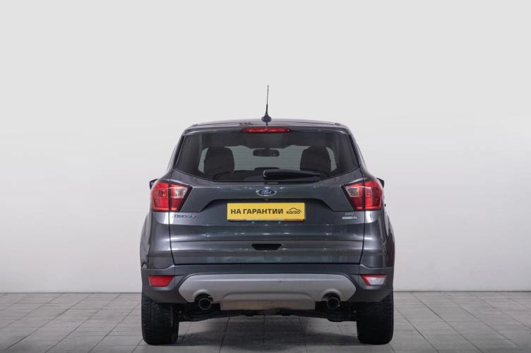 Ford Escape 3 из 5