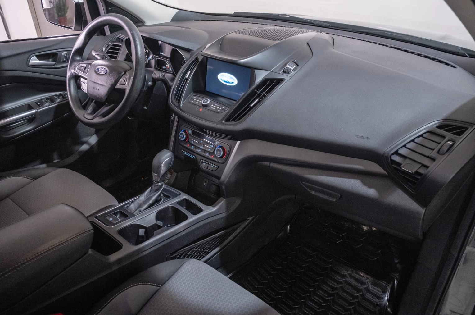 Ford Escape 20 из 26