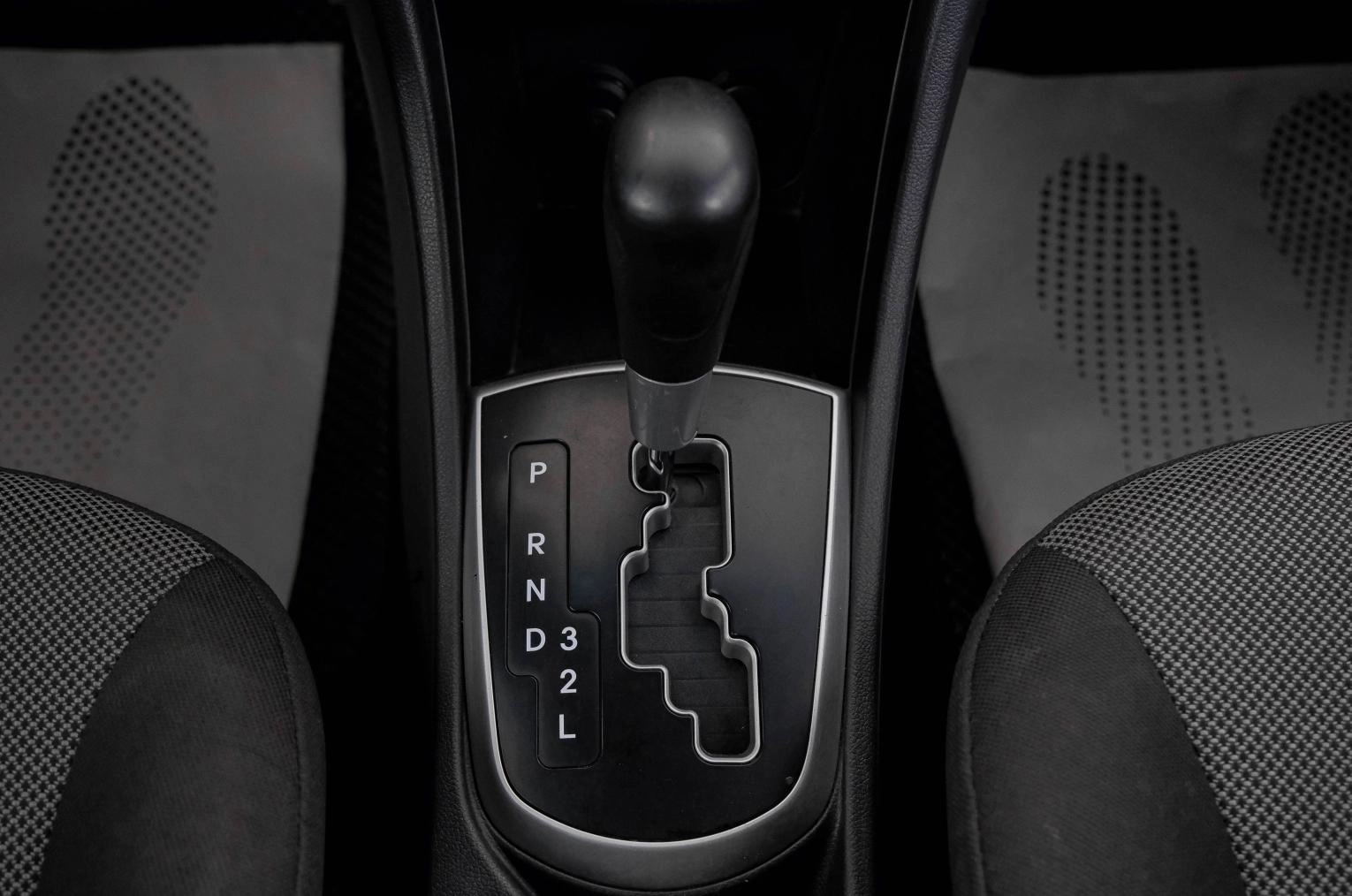 Hyundai Solaris 18 из 20