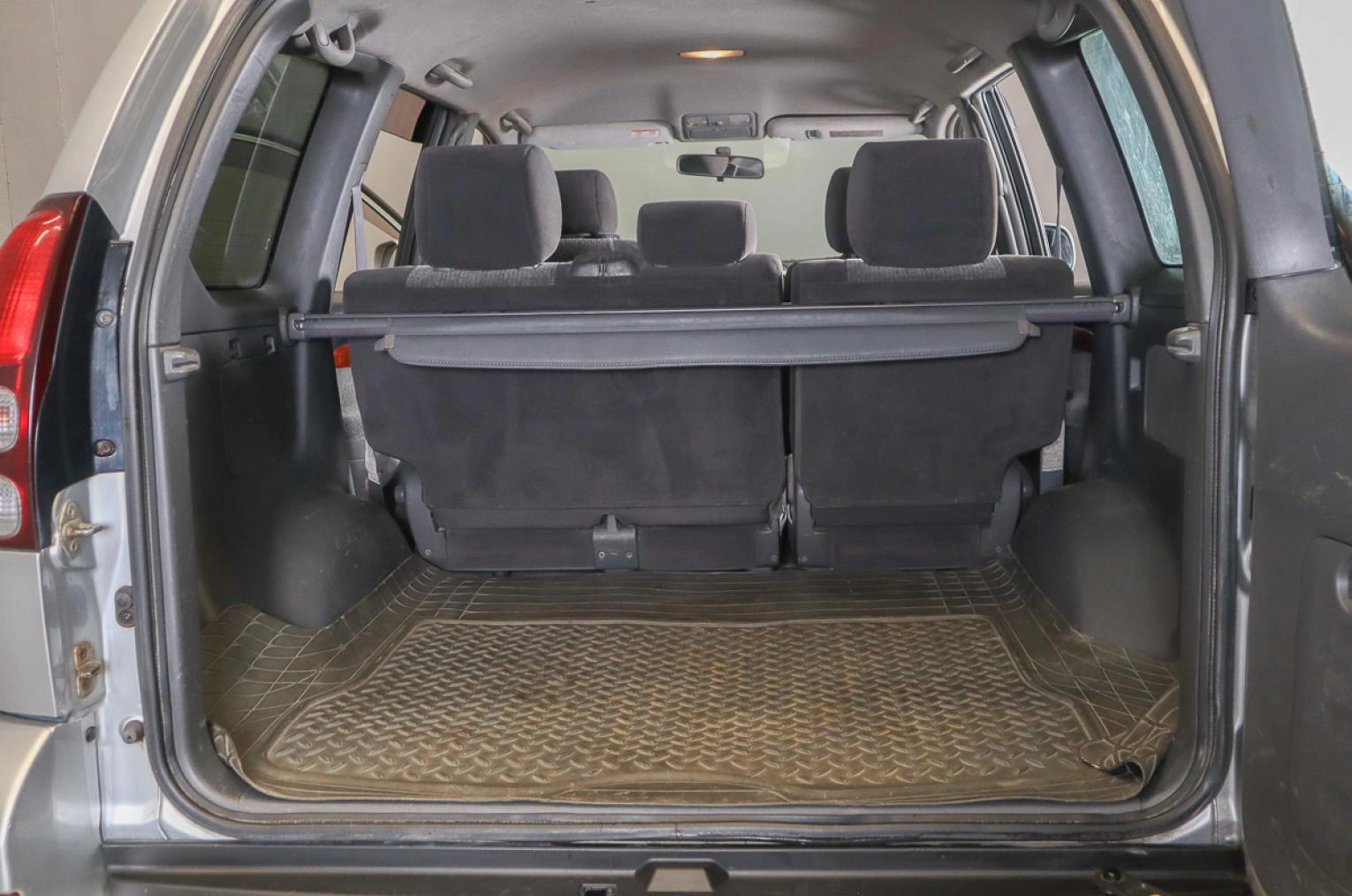 Toyota Land Cruiser Prado 16 из 16