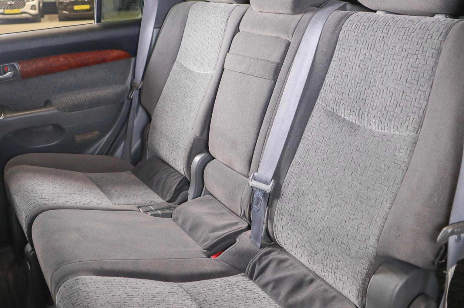 Toyota Land Cruiser Prado 15 из 16