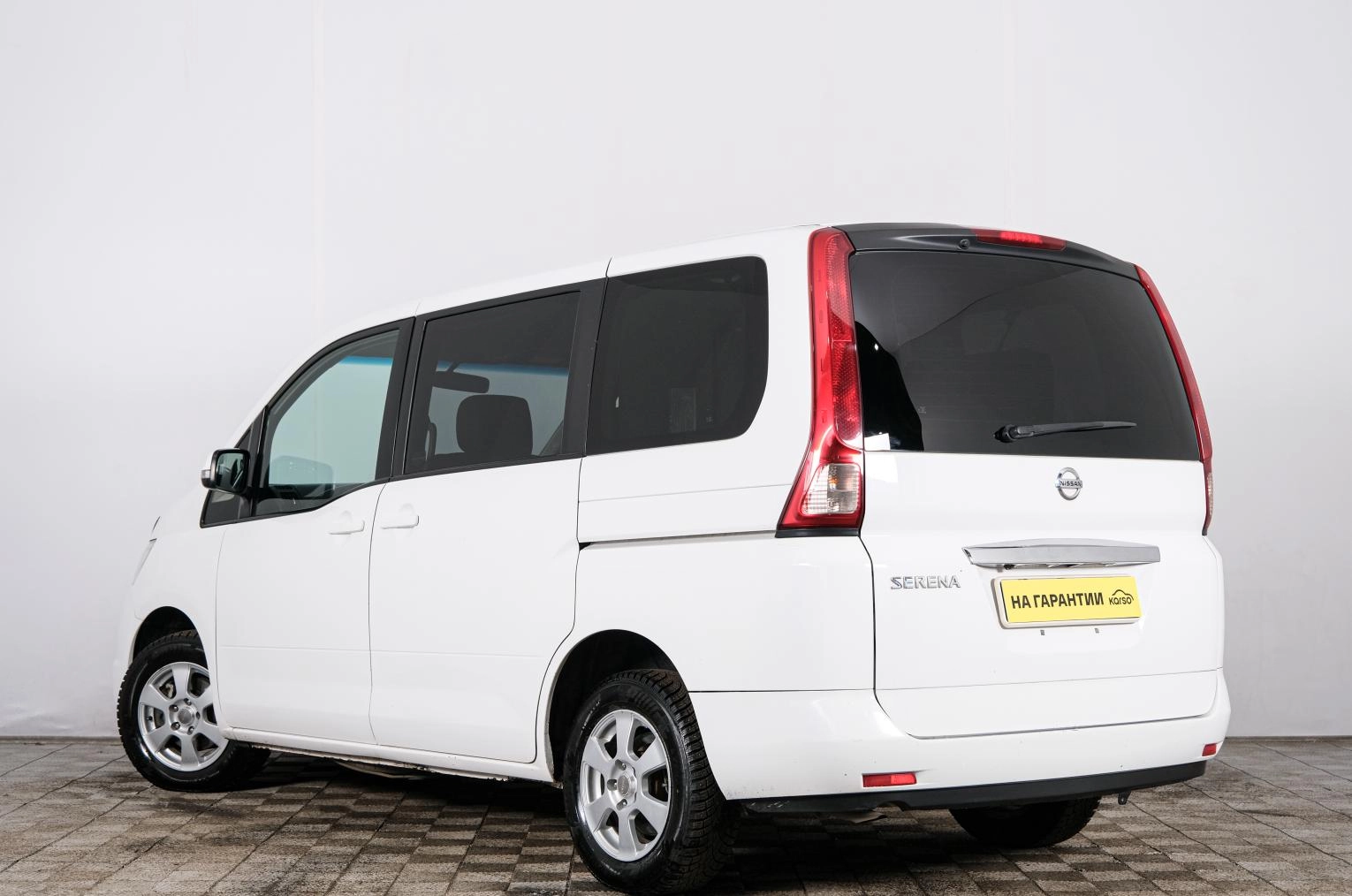 Nissan Serena 4 из 23