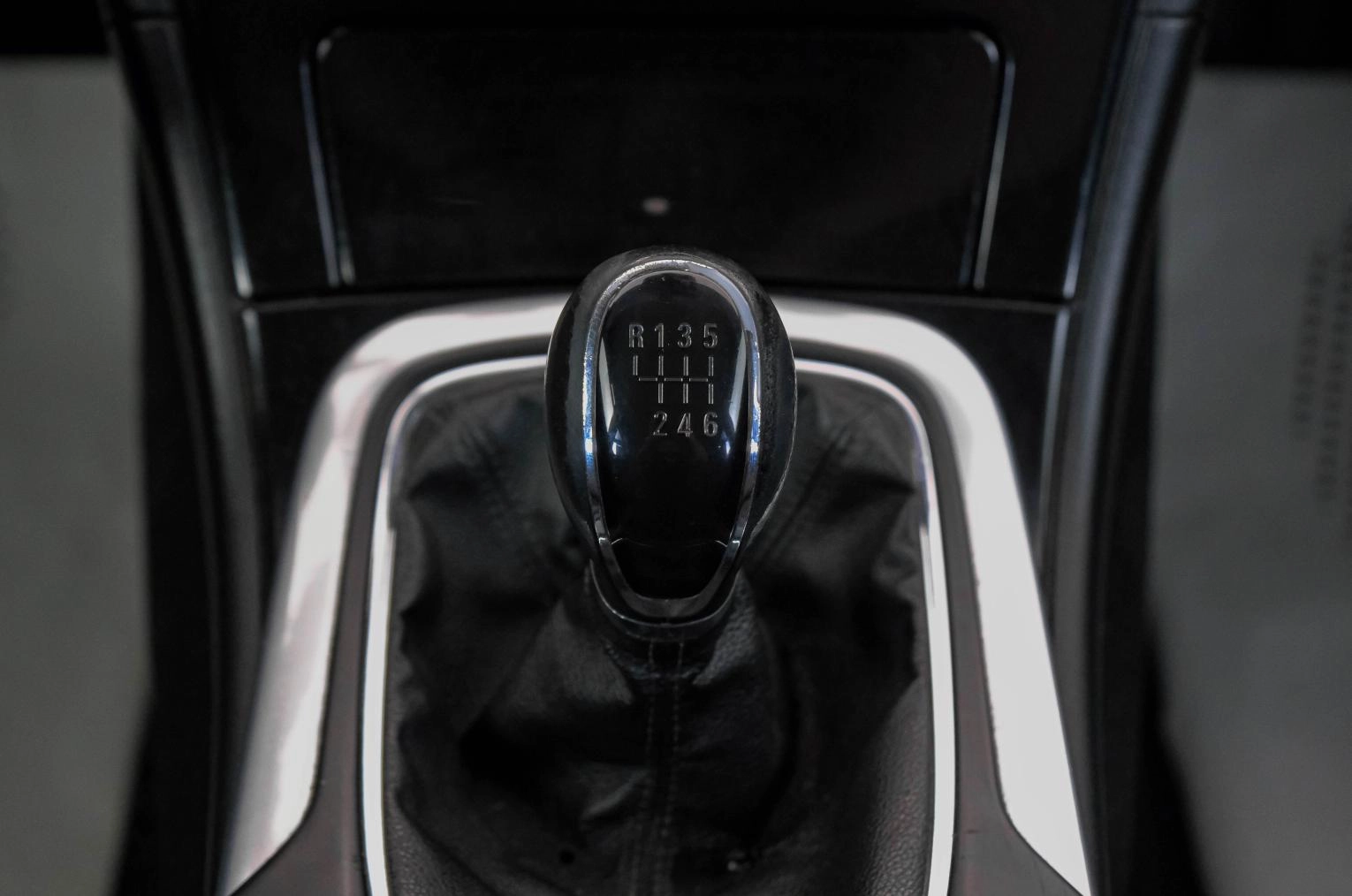 Opel Insignia 21 из 25