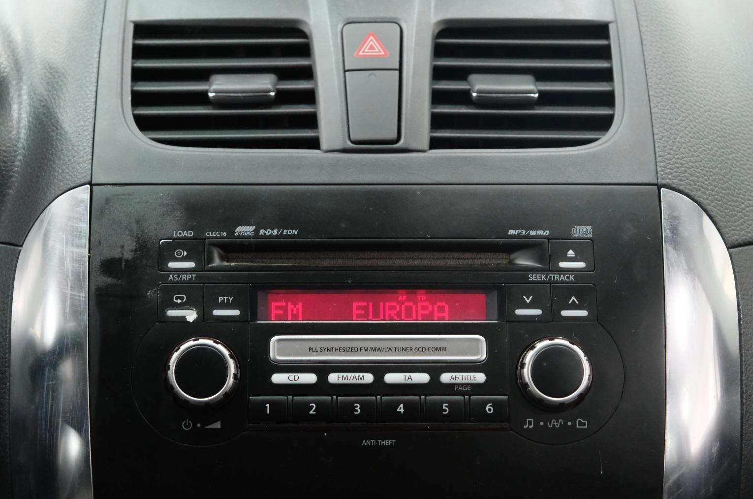 Suzuki SX4 14 из 22