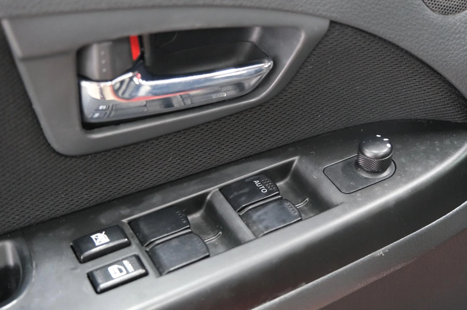 Suzuki SX4 8 из 22