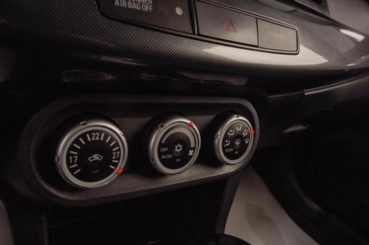 Mitsubishi Lancer 13 из 17