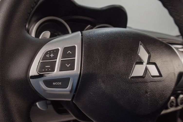 Mitsubishi Lancer 10 из 17