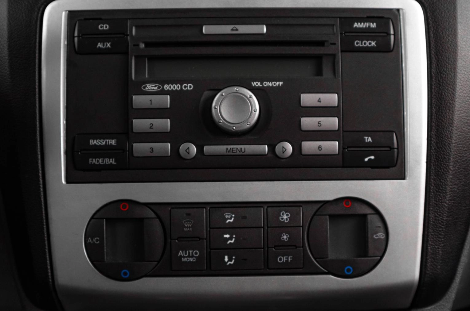 Ford Focus 13 из 19