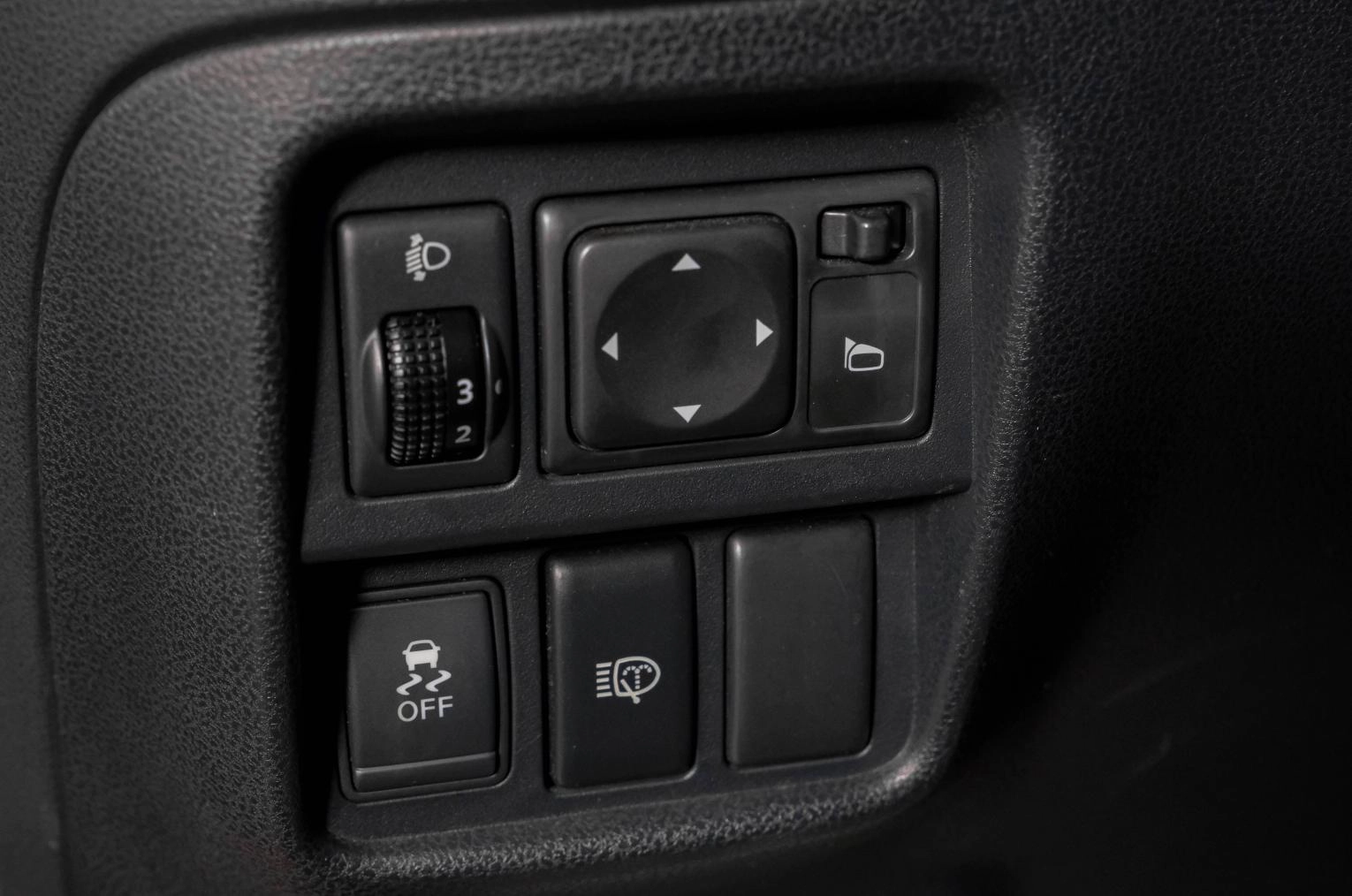 Nissan Juke 22 из 23