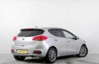 KIA cee'd 6 из 24