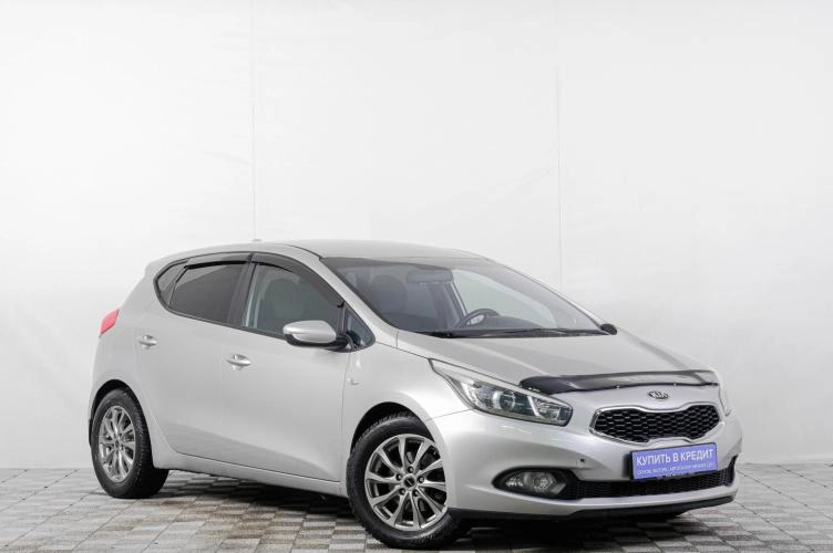 KIA cee'd 2013 года