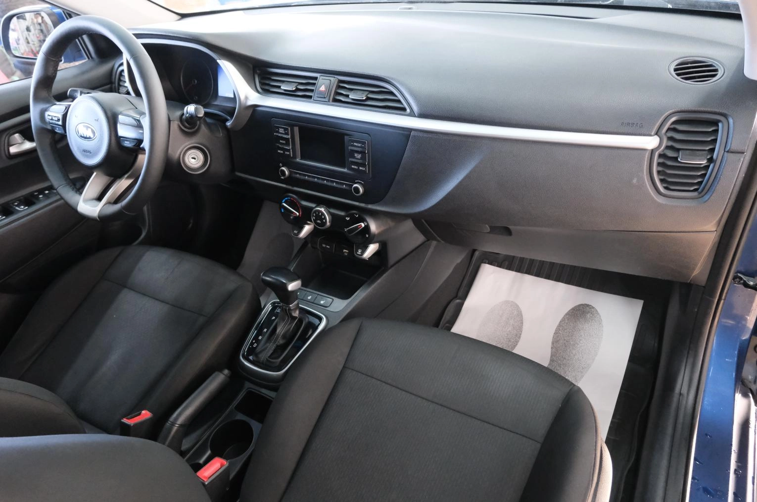 KIA Rio X 21 из 25