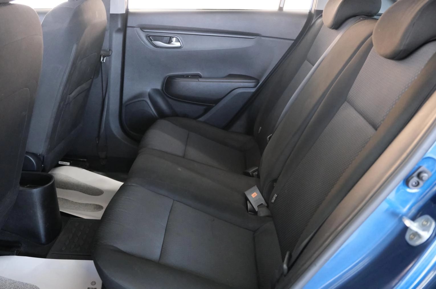 KIA Rio X 23 из 25