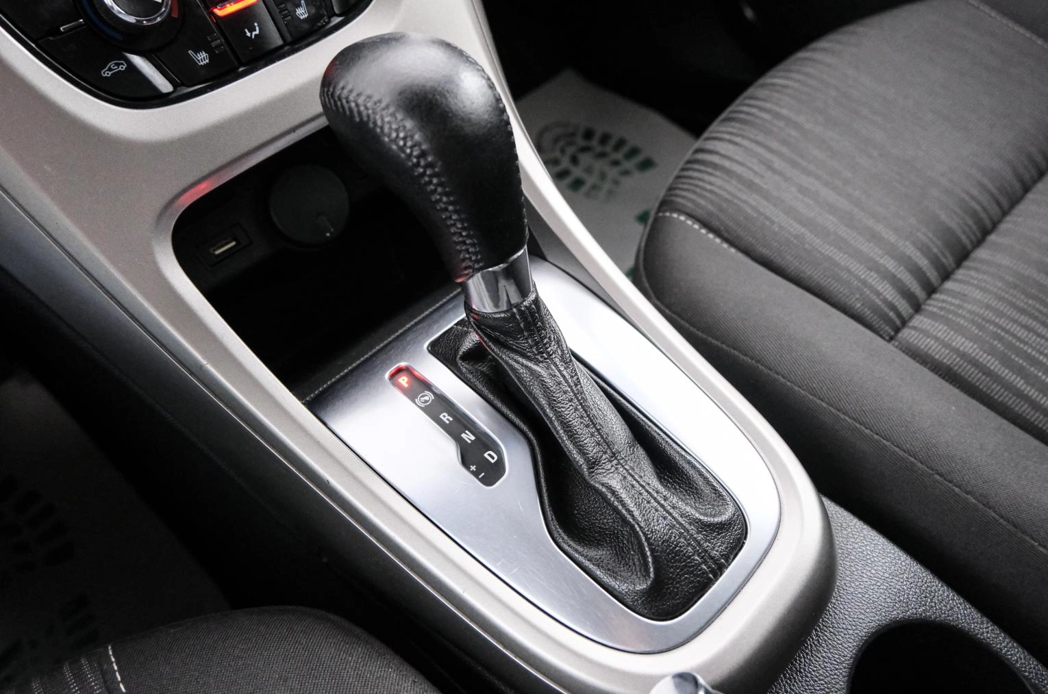 Opel Astra 16 из 21