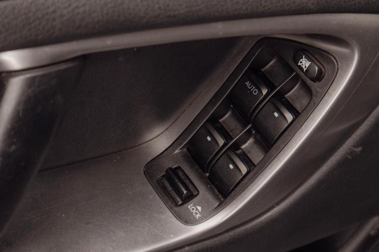 Subaru Outback 7 из 18