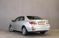 Toyota Corolla 4 из 15