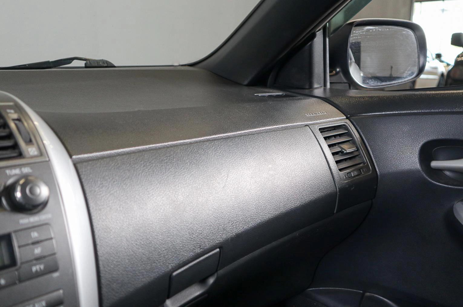 Toyota Corolla 13 из 15