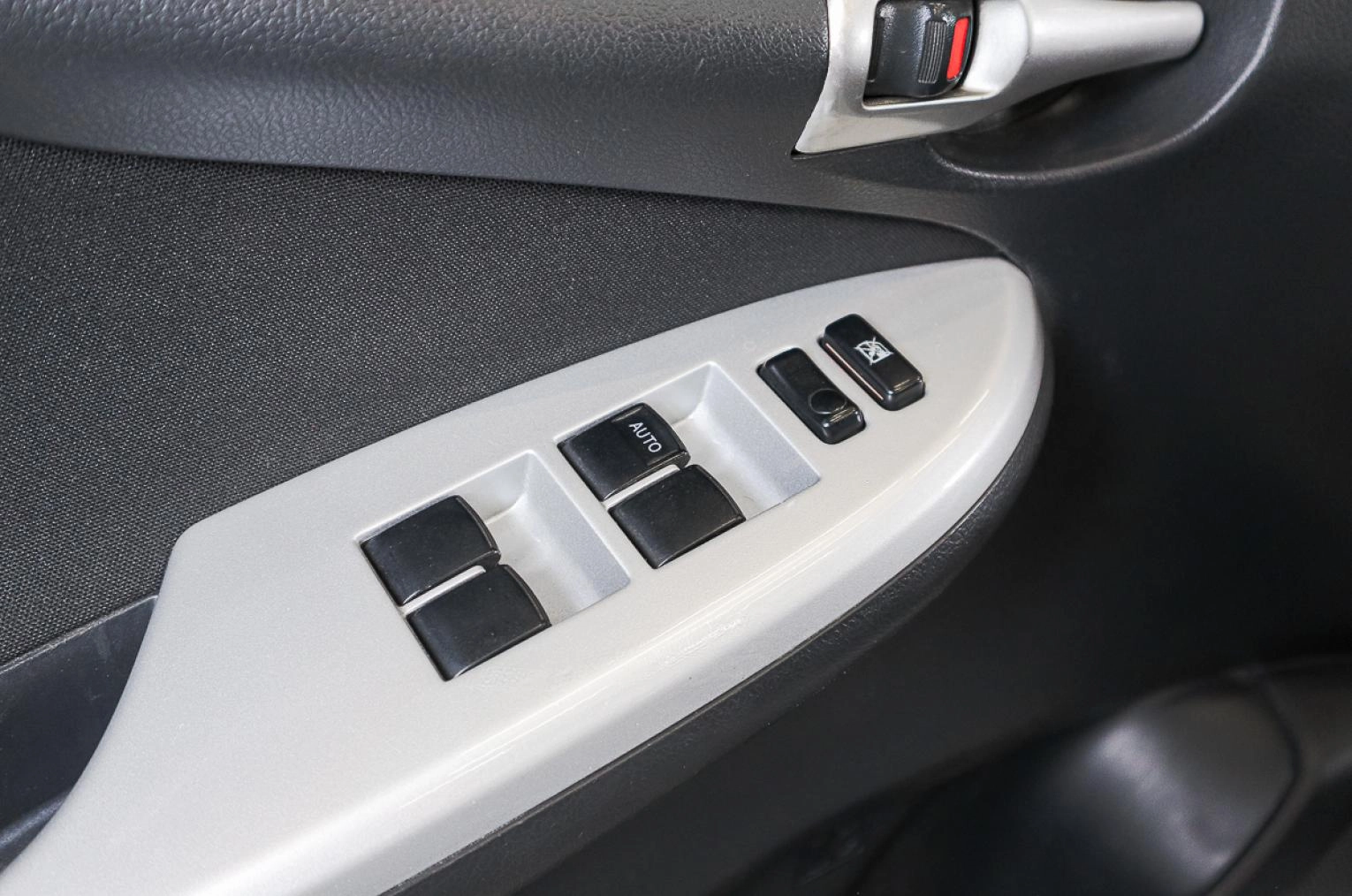 Toyota Corolla 8 из 15