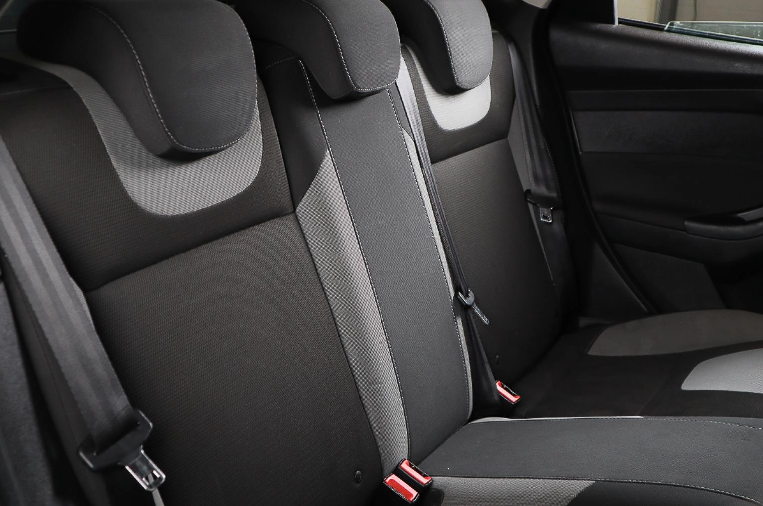 Ford Focus 13 из 15