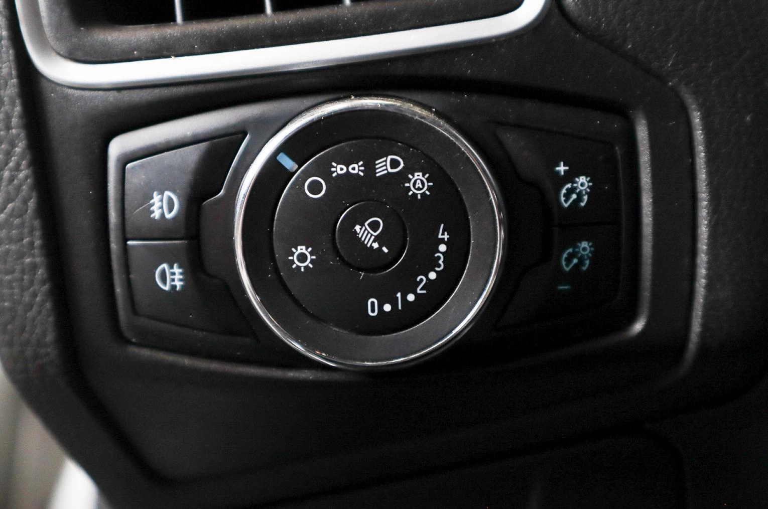 Ford Focus 9 из 15